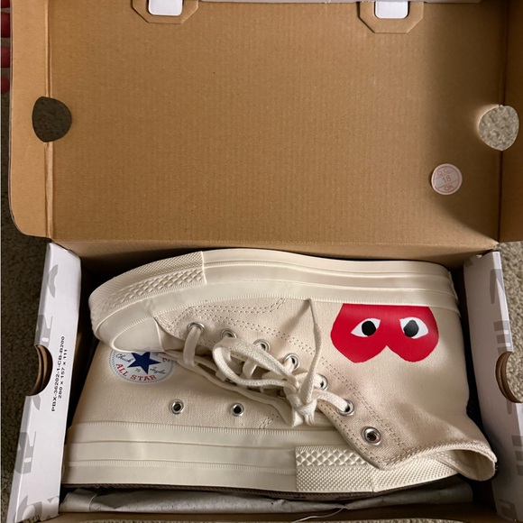 CONVERSE - Picture 3 of 5